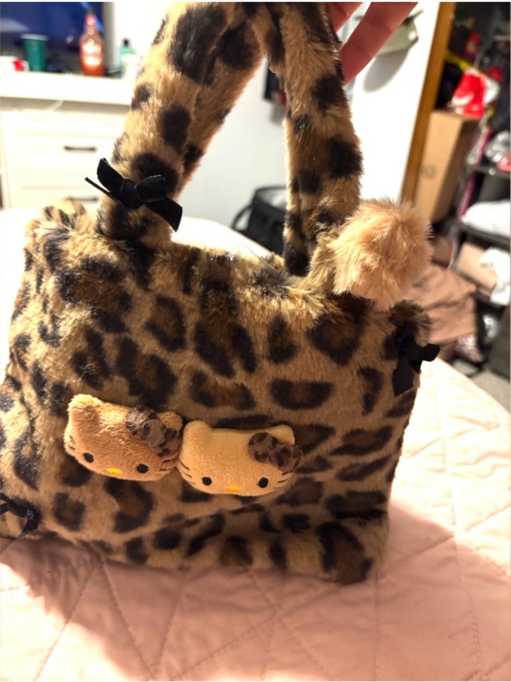 Hello Kitty Leopard Print Plush Tote Bag- faux fur- brand new! - Picture 2 of 7